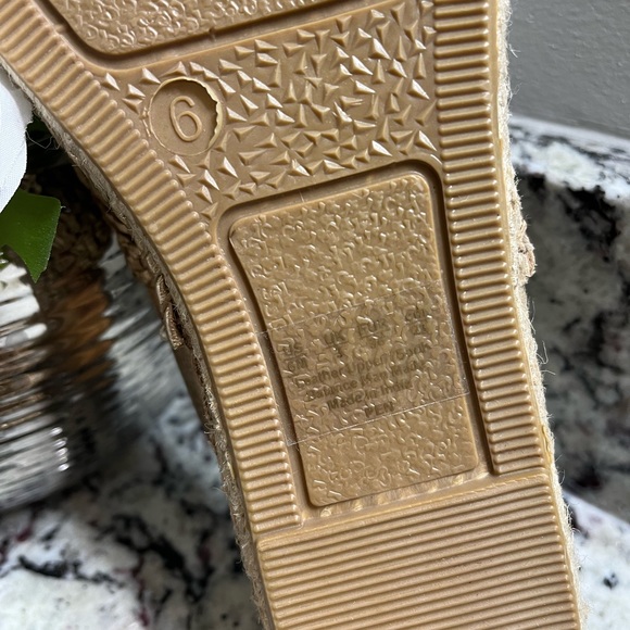 Sam Edelman Pen Gold Leather Espadrilles Slip On  Flat Size 6 - Picture 10 of 12